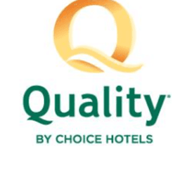 QUALITY SUITES STE ANNE DE BEAUPRÉ QUALITY SUITES STE ANNE DE BEAUPRÉ