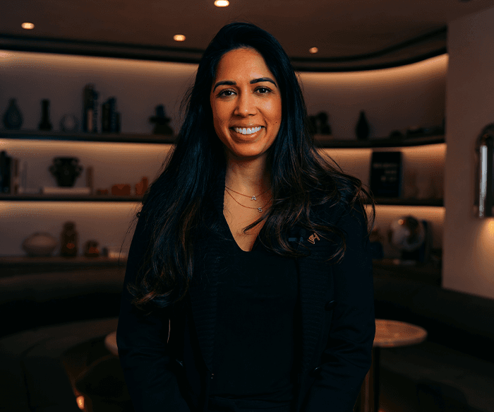 Azeena - General manager Azeena - General manager